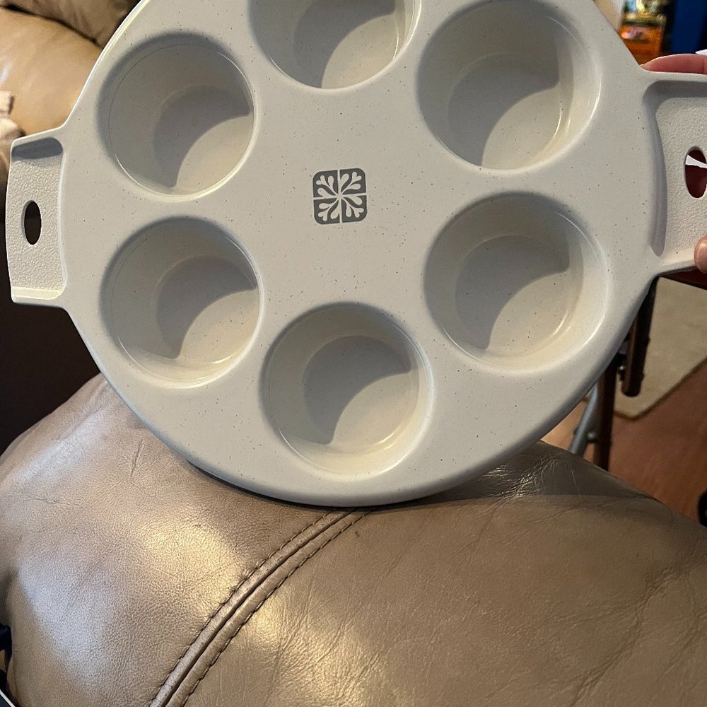 Littonware Microwave Muffin/egg/Cupcake Pan